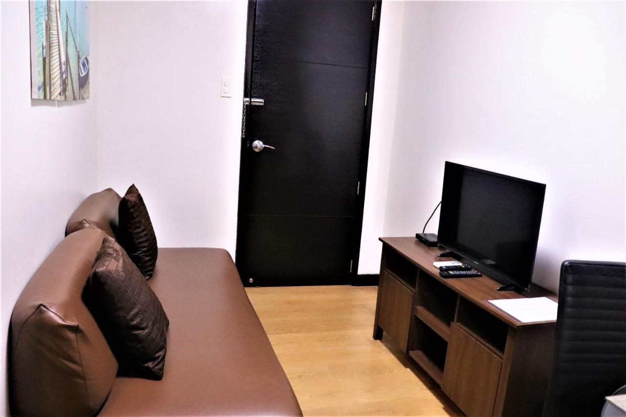 The Studio 18 Residences Manila Exterior foto