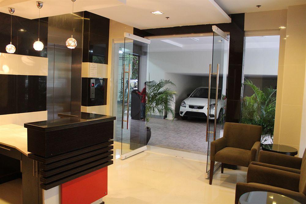 The Studio 18 Residences Manila Exterior foto